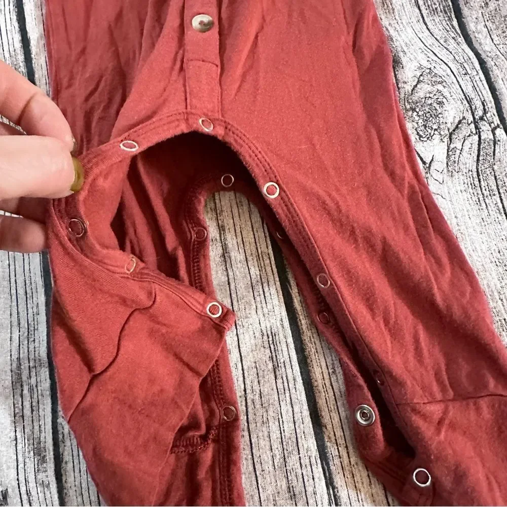 Kate Quinn Bamboo Button Front Sleeveless Red Romper; Unisex Size 12-18 Months